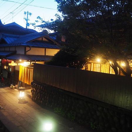 飲んで泊まれる古民家 -浮木-Fumoku Hotel ชิโนะ ภายนอก รูปภาพ